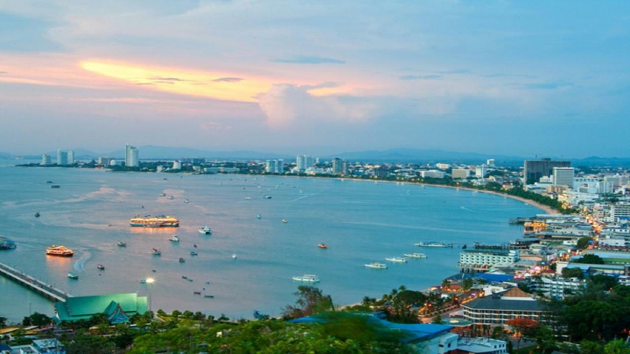 Yoch Pool Villa Pattaya Eksteriør bilde