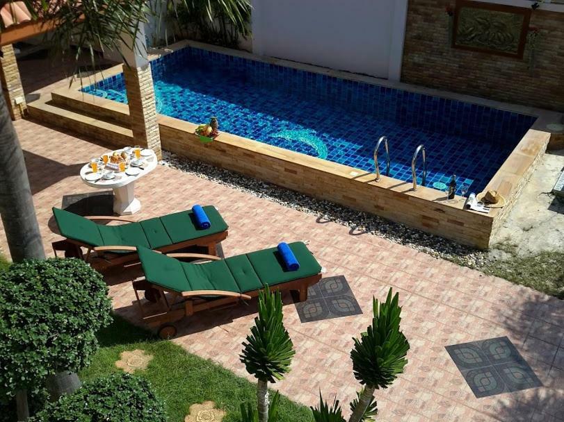 Yoch Pool Villa Pattaya Eksteriør bilde